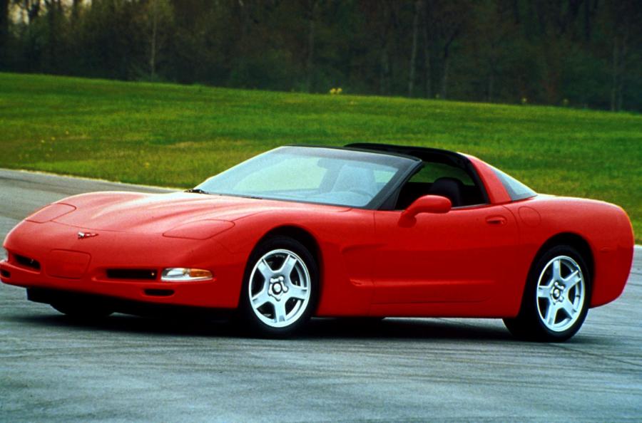  Chevrolet Corvette 1998 года  (фото 66 из 84)